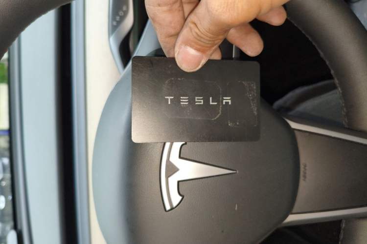 Used Tesla Model Y 2022 Rear-Wheel-Drive Version Vehicle Key
