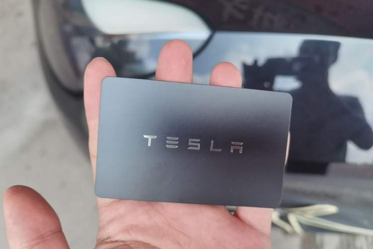 Used Tesla Model Y 2022 Revised Version Rear-Wheel Drive Vehicle Key