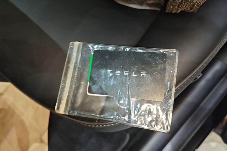 Used Tesla Model Y 2022 Revised Version Rear-Wheel Drive Vehicle Key