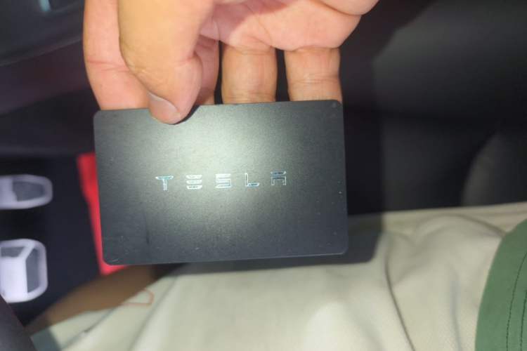 Used Tesla Model Y 2022 Revised Version Rear-Wheel Drive Vehicle Key