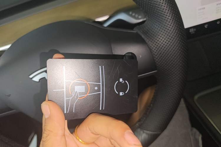Used Tesla Model Y 2022 Revised Version Rear-Wheel Drive Vehicle Key
