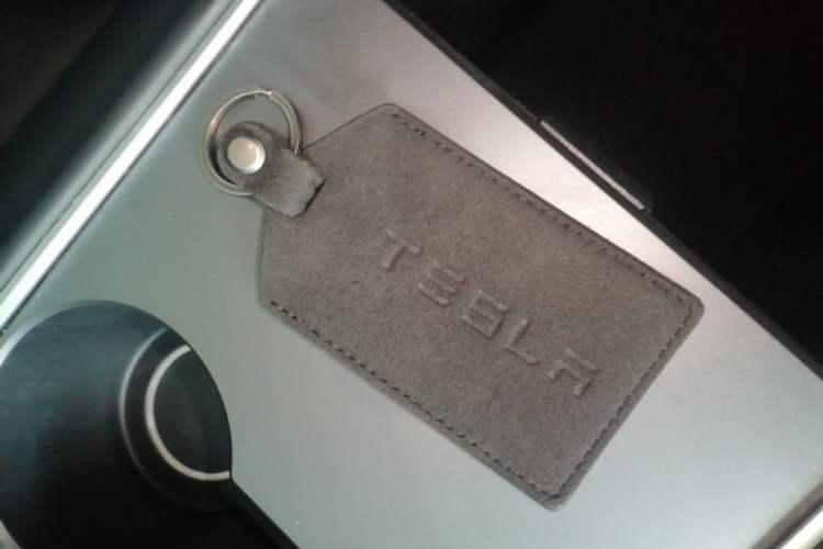 Used Tesla Model Y 2022 Rear-Wheel-Drive Version Vehicle Key