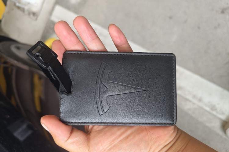 Used Tesla Model Y 2022 Revised Version Rear-Wheel Drive Vehicle Key