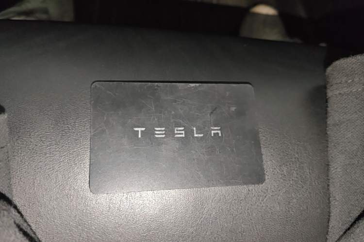 Used Tesla Model Y 2022 Revised Version Rear-Wheel Drive Vehicle Key