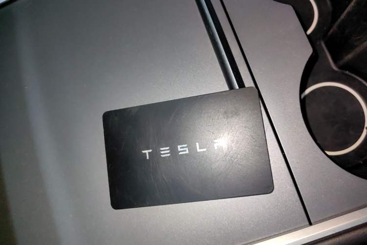 Used Tesla Model Y 2022 Revised Version Rear-Wheel Drive Vehicle Key