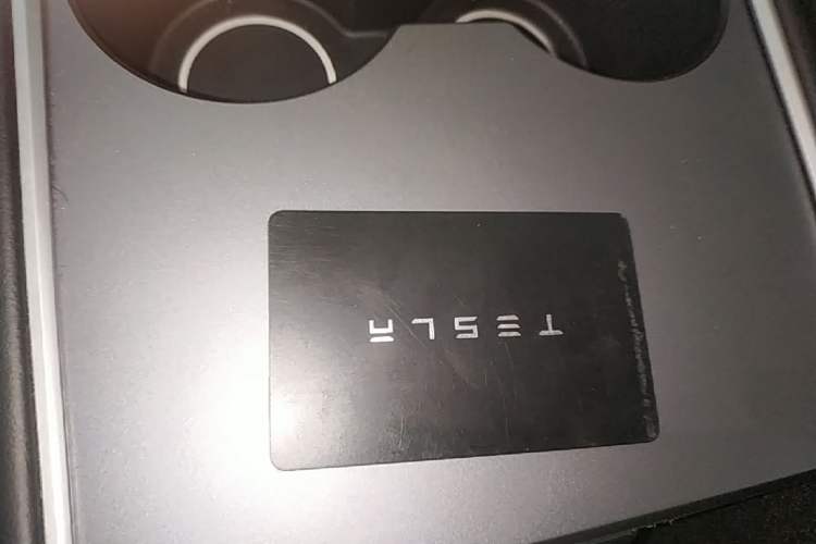 Used Tesla Model Y 2022 Rear-Wheel-Drive Version Vehicle Key