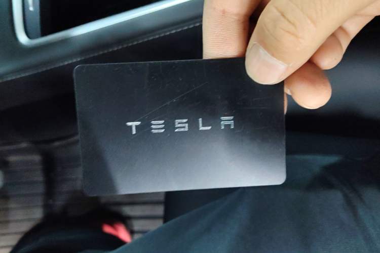 Used Tesla Model Y 2022 Revised Version Rear-Wheel Drive Vehicle Key