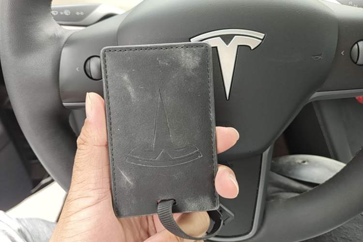 Used Tesla Model Y 2022 Revised Version Rear-Wheel Drive Vehicle Key