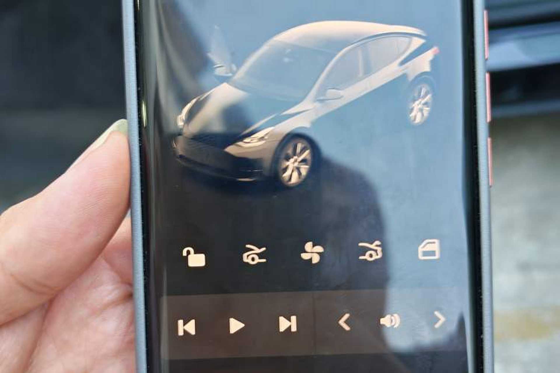 Used Tesla Model Y 2022 Revised Version Rear-Wheel Drive Vehicle Key