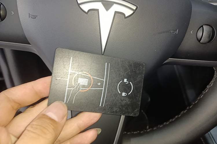 Used Tesla Model Y 2022 Revised Version Rear-Wheel Drive Vehicle Key