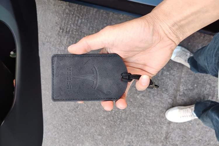 Used Tesla Model Y 2022 Rear-Wheel-Drive Version Vehicle Key