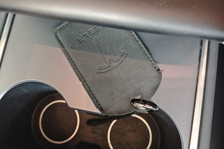 Used Tesla Model Y 2022 Rear-Wheel-Drive Version Vehicle Key