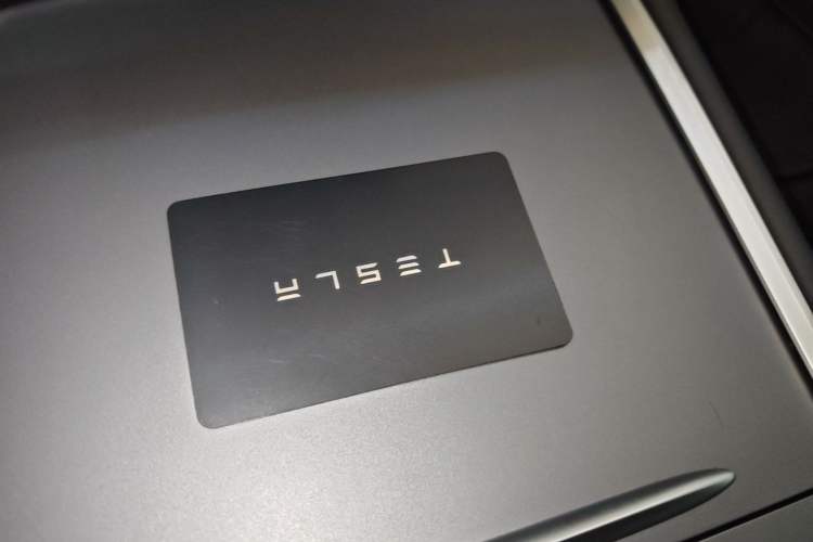 Used Tesla Model Y 2022 Rear-Wheel-Drive Version Vehicle Key