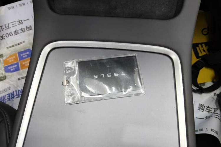 Used Tesla Model Y 2022 Revised Version Rear-Wheel Drive Vehicle Key