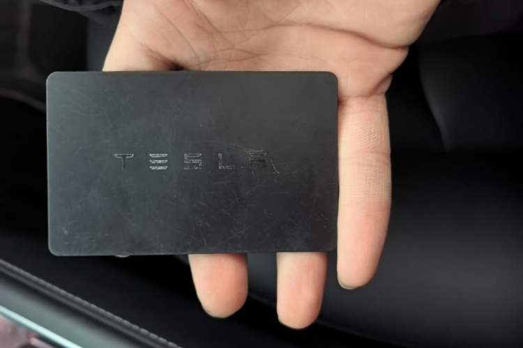 Used Tesla Model Y 2022 Revised Version Long-Range All-Wheel Drive Vehicle Key