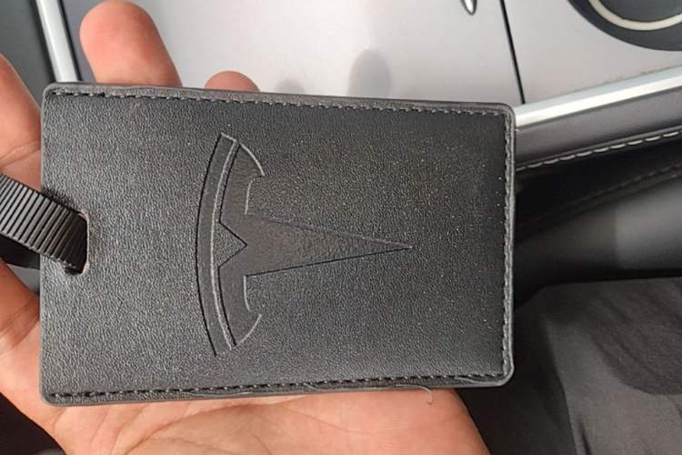 Used Tesla Model Y 2022 Revised Version Rear-Wheel Drive Vehicle Key