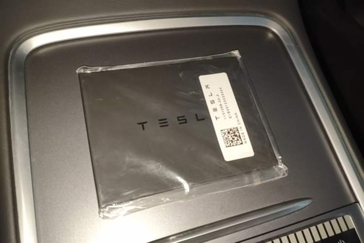 Used Tesla Model Y 2022 Revised Version Rear-Wheel Drive Vehicle Key