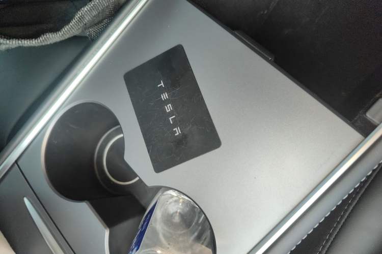 Used Tesla Model Y 2022 Revised Version Rear-Wheel Drive Vehicle Key