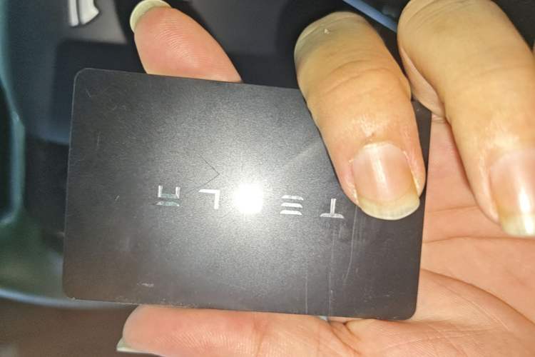 Used Tesla Model Y 2022 Revised Version Rear-Wheel Drive Vehicle Key