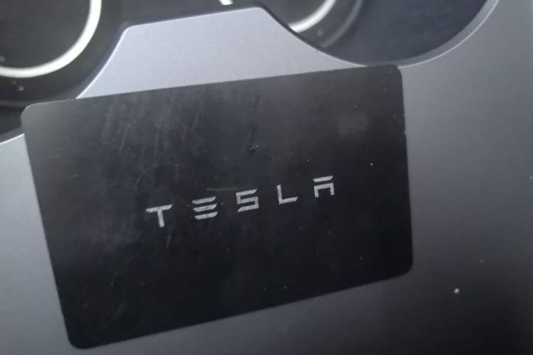 Used Tesla Model Y 2022 Revised Version Rear-Wheel Drive Vehicle Key