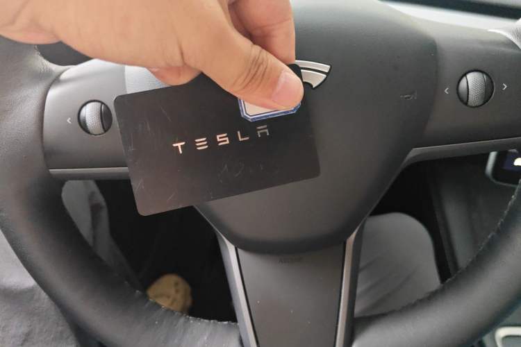Used Tesla Model Y 2022 Rear-Wheel-Drive Version Vehicle Key