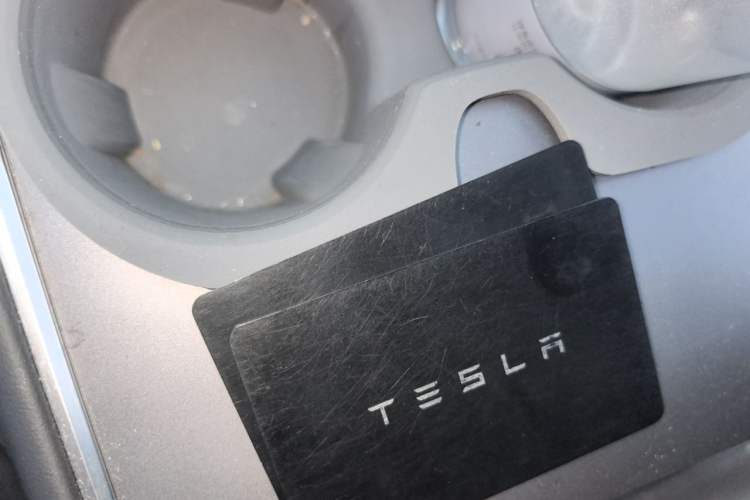 Used Tesla Model Y 2022 Rear-Wheel-Drive Version Vehicle Key