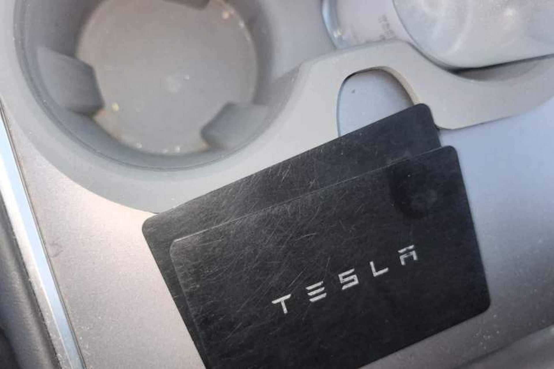 Used Tesla Model Y 2022 Rear-Wheel-Drive Version Vehicle Key