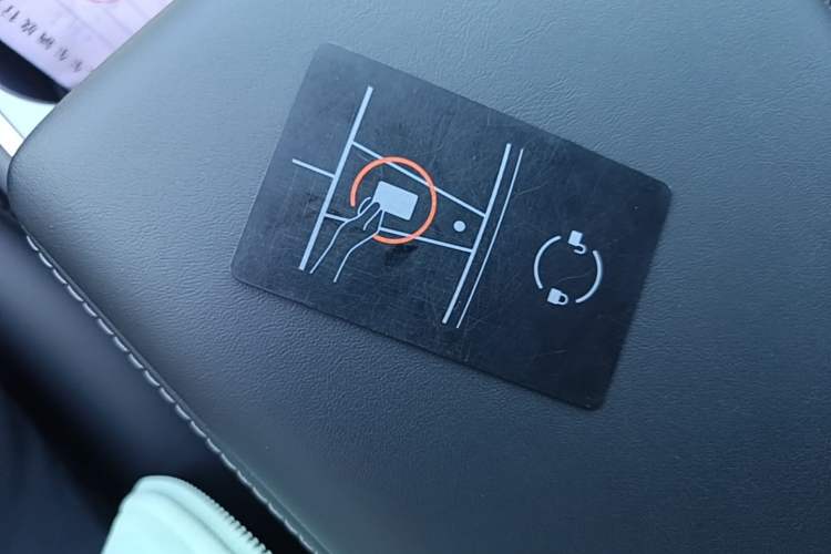 Used Tesla Model Y 2022 Performance High-Performance All-Wheel-Drive Version Vehicle Key