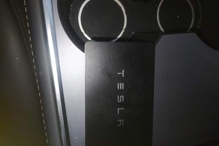 Used Tesla Model Y 2022 Rear-Wheel-Drive Version Vehicle Key