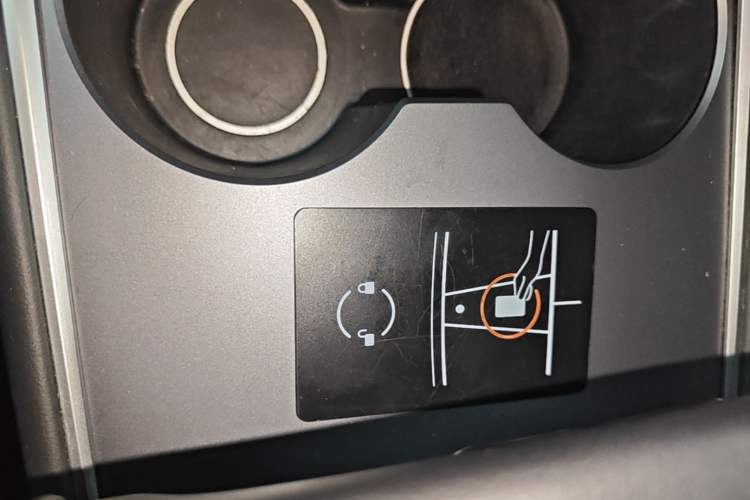 Used Tesla Model Y 2022 Revised Version Rear-Wheel Drive Vehicle Key