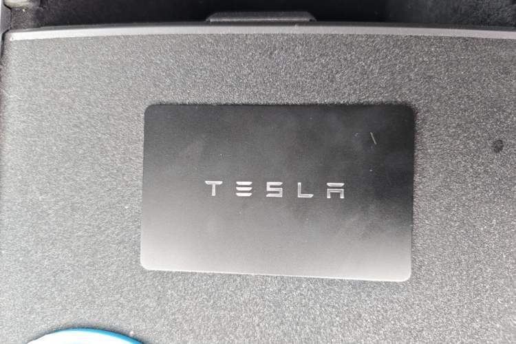 Used Tesla Model Y 2022 Rear-Wheel-Drive Version Vehicle Key
