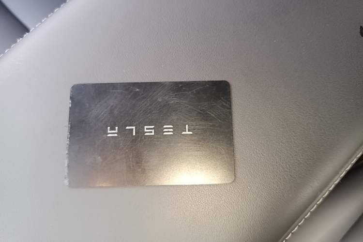 Used Tesla Model Y 2022 Revised Version Long-Range All-Wheel Drive Vehicle Key