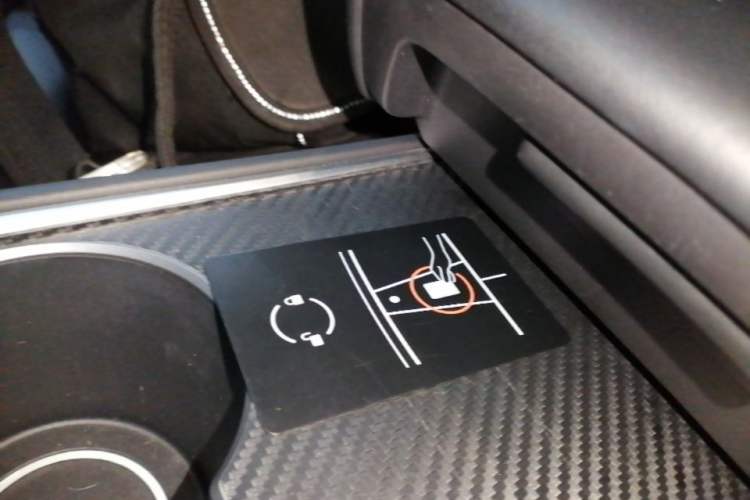 Used Tesla Model Y 2022 Revised Version Rear-Wheel Drive Vehicle Key