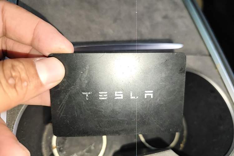 Used Tesla Model Y 2022 Revised Version Rear-Wheel Drive Vehicle Key