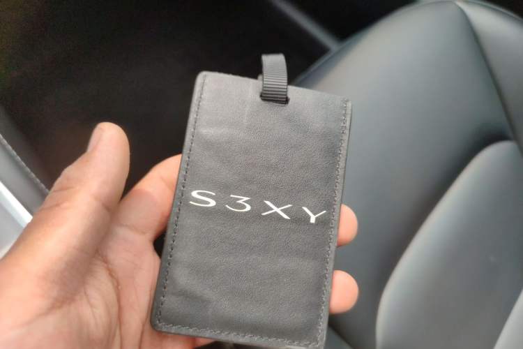 Used Tesla Model Y 2022 Revised Version Rear-Wheel Drive Vehicle Key