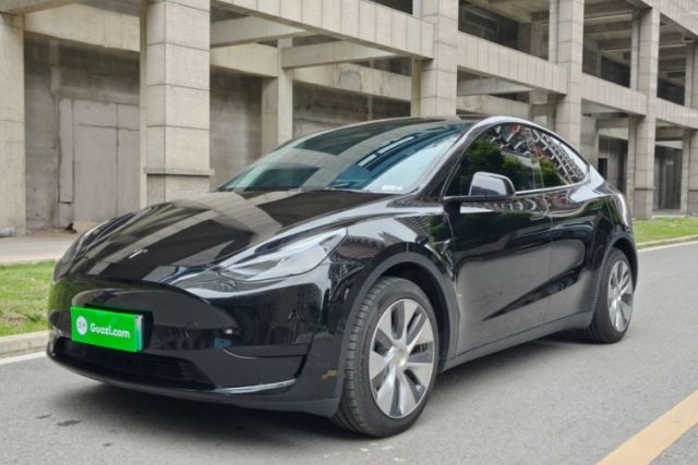 Used Tesla Model Y 2022 Rear-Wheel-Drive Version
