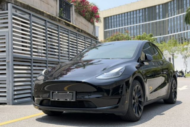 Used Tesla Model Y 2022 Rear-Wheel-Drive Version