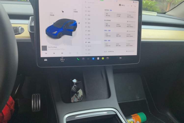 Used Tesla Model Y 2022 Performance High-Performance All-Wheel-Drive Version Audio And AC Panel