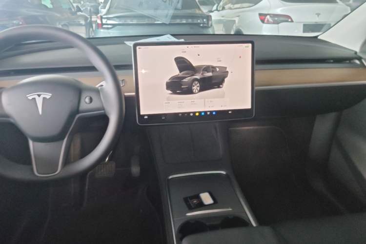 Used Tesla Model Y 2022 Rear-Wheel-Drive Version Audio And AC Panel