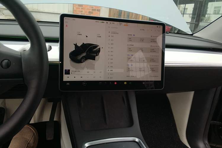 Used Tesla Model Y 2022 Revised Version Rear-Wheel Drive Audio And AC Panel
