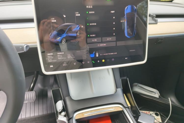 Used Tesla Model Y 2022 Revised Version Rear-Wheel Drive Audio And AC Panel