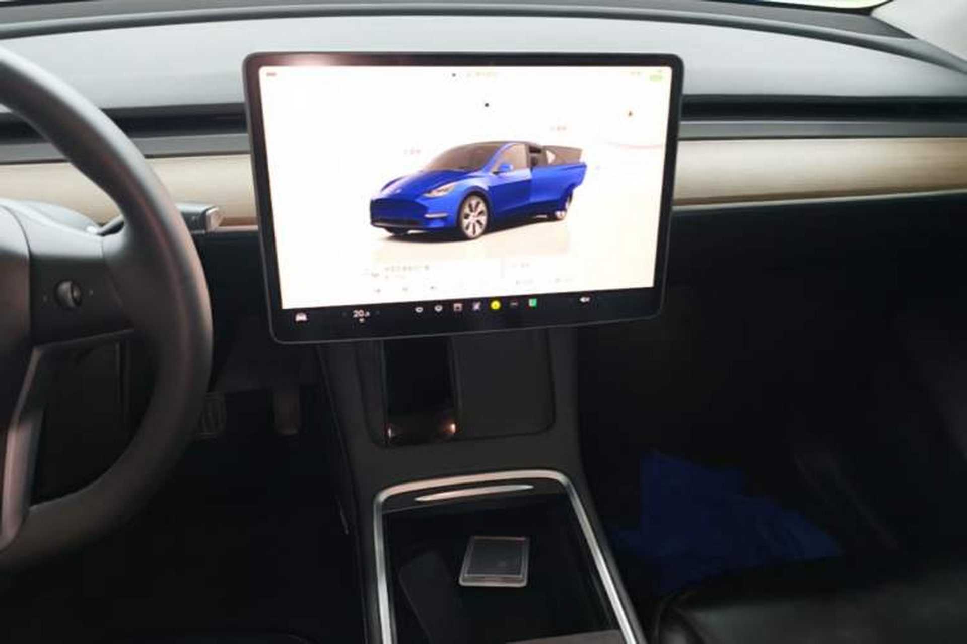 Used Tesla Model Y 2022 Rear-Wheel-Drive Version Audio And AC Panel