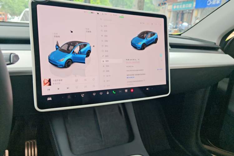 Used Tesla Model Y 2022 Performance High-Performance All-Wheel-Drive Version Audio And AC Panel