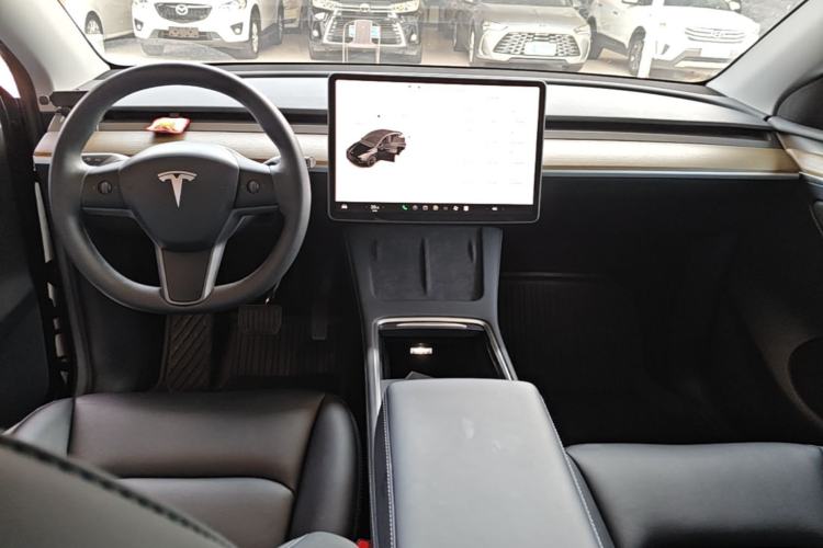 Used Tesla Model Y 2022 Revised Version Rear-Wheel Drive Center Console