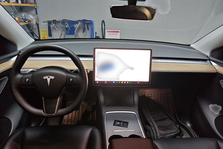 Used Tesla Model Y 2022 Revised Version Rear-Wheel Drive Center Console