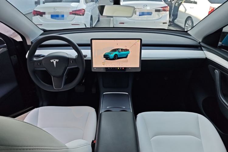 Used Tesla Model Y 2022 Rear-Wheel-Drive Version Center Console