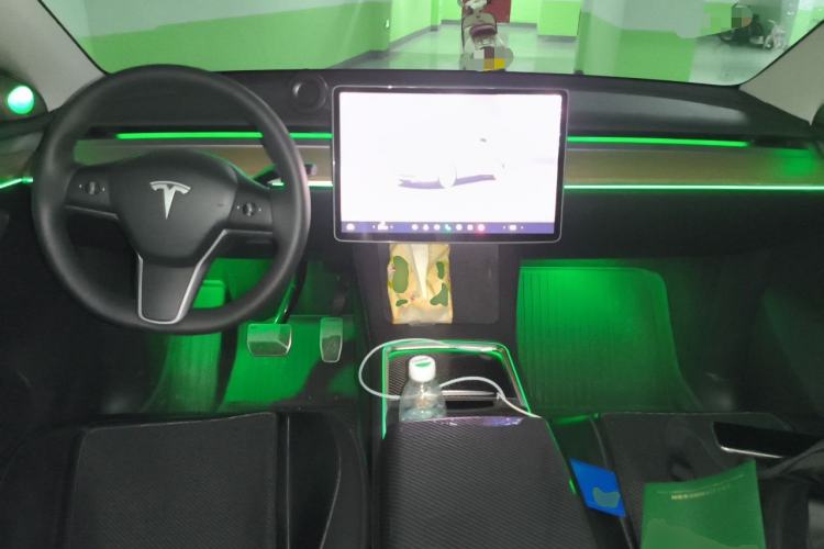 Used Tesla Model Y 2022 Revised Version Rear-Wheel Drive Center Console