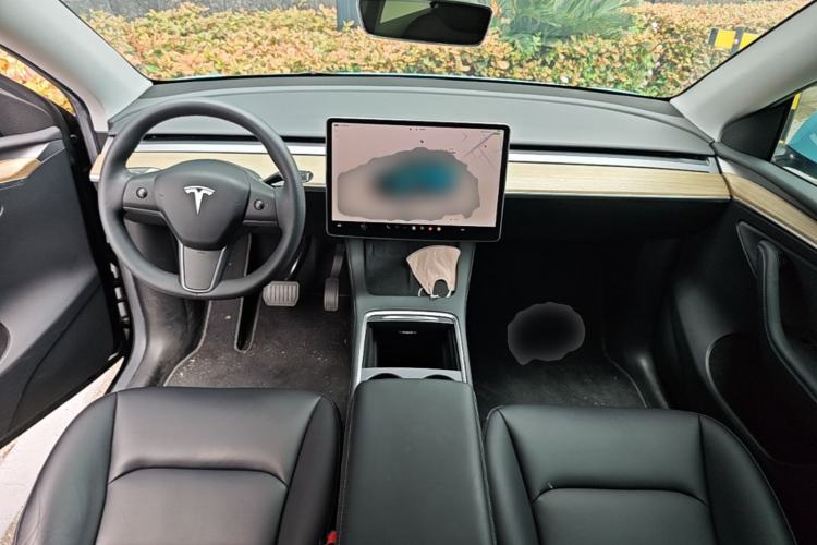 Used Tesla Model Y 2022 Revised Version Rear-Wheel Drive Center Console