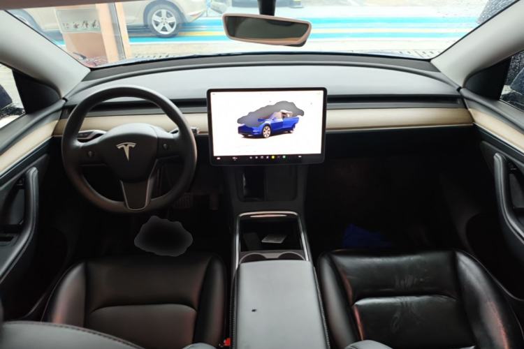 Used Tesla Model Y 2022 Rear-Wheel-Drive Version Center Console