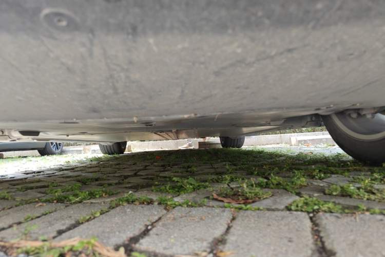 Used Tesla Model Y 2022 Rear-Wheel-Drive Version Chassis Front